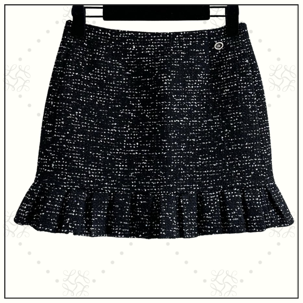 TWEED JACKET & MINI SKIRT