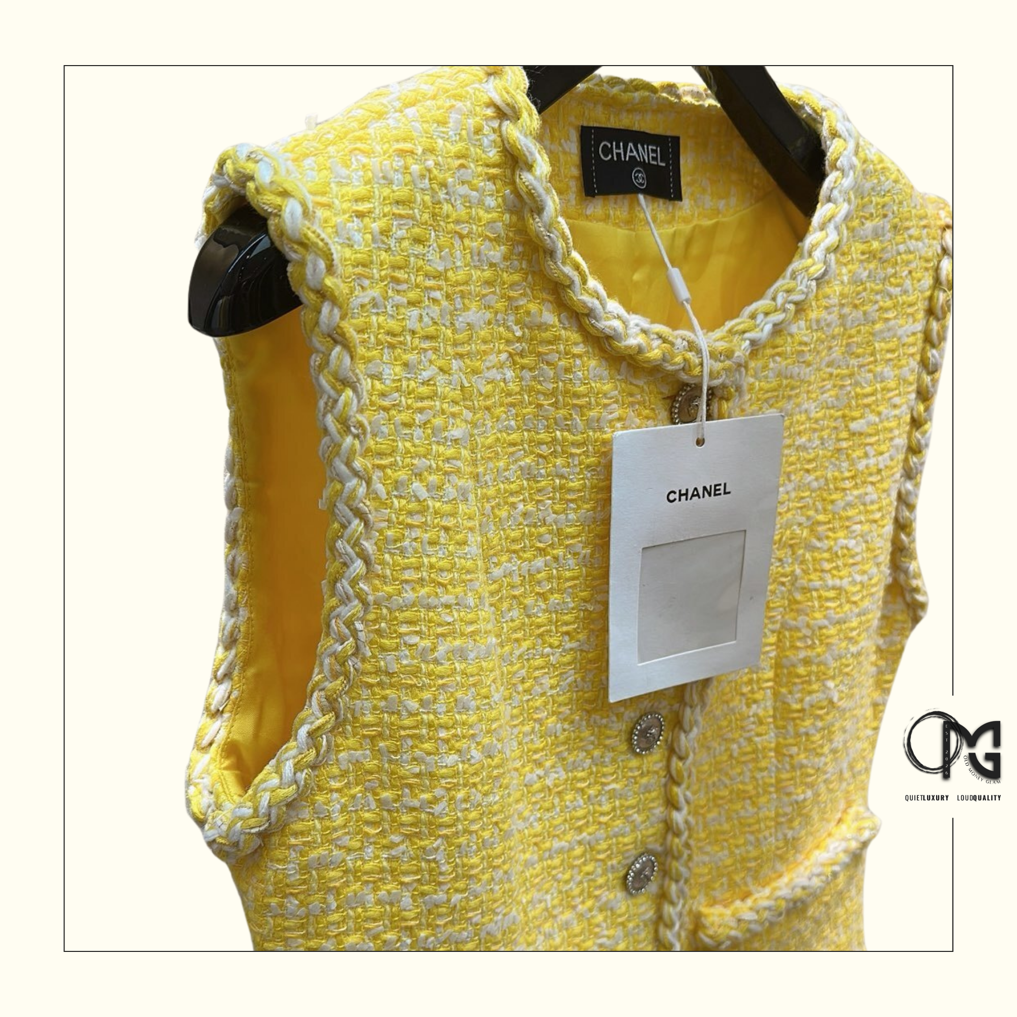 TWEED VEST