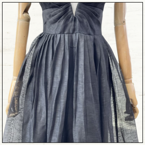 HYPNOTIC V NECK MIDI DRESS
