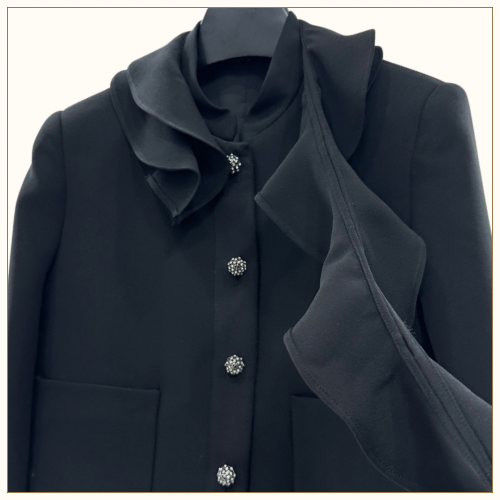 RuFFLED CROPPED JACKET