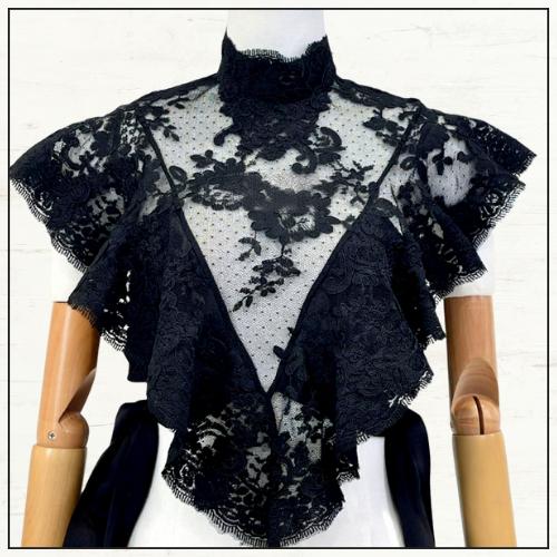 HYPNOTIC LACE BODICE