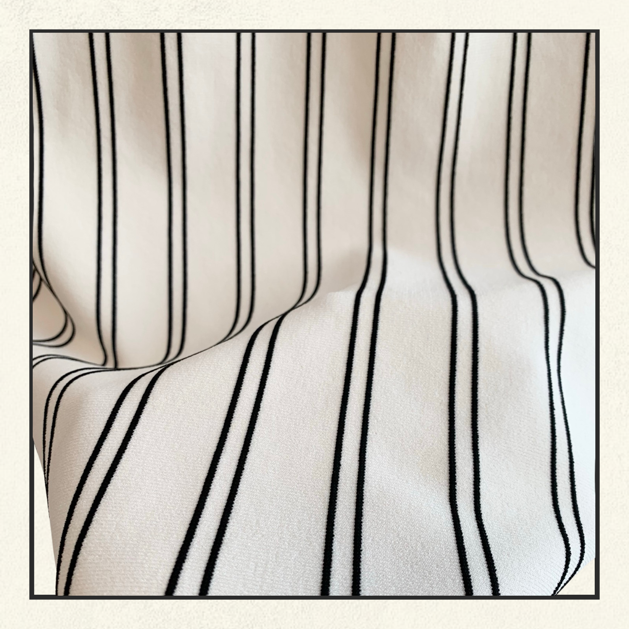 DAYLIGHT TWIST MIDI DRESS