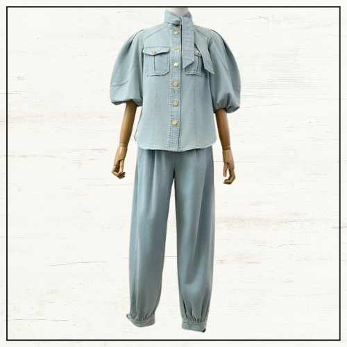 DENIM LANTERN BLOUSE & CROPPED PANTS