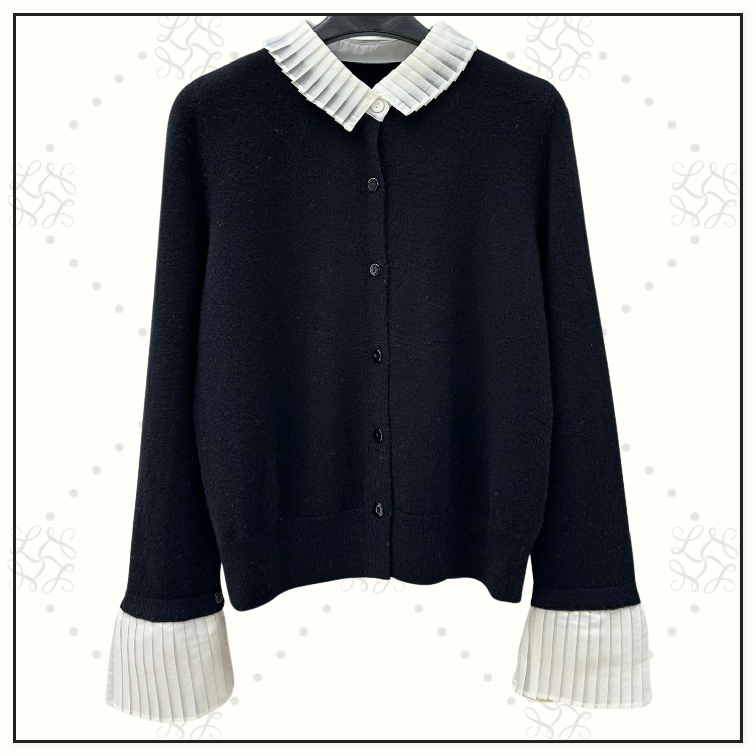 DOLL COLLAR KNIT SWEATER