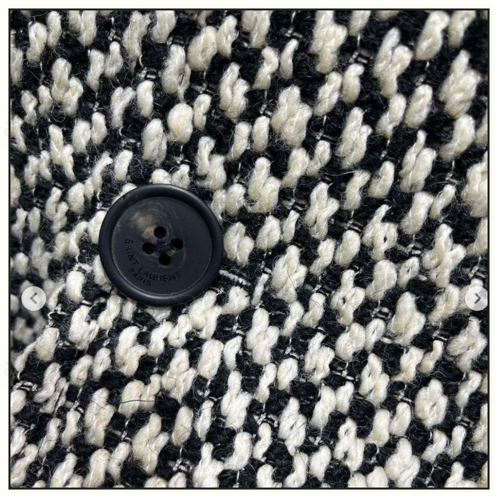 DOUBLE BREASTED TWEED COAT