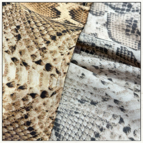 HYPNOTIC SHIRT & UTILITY MINI SKIRT