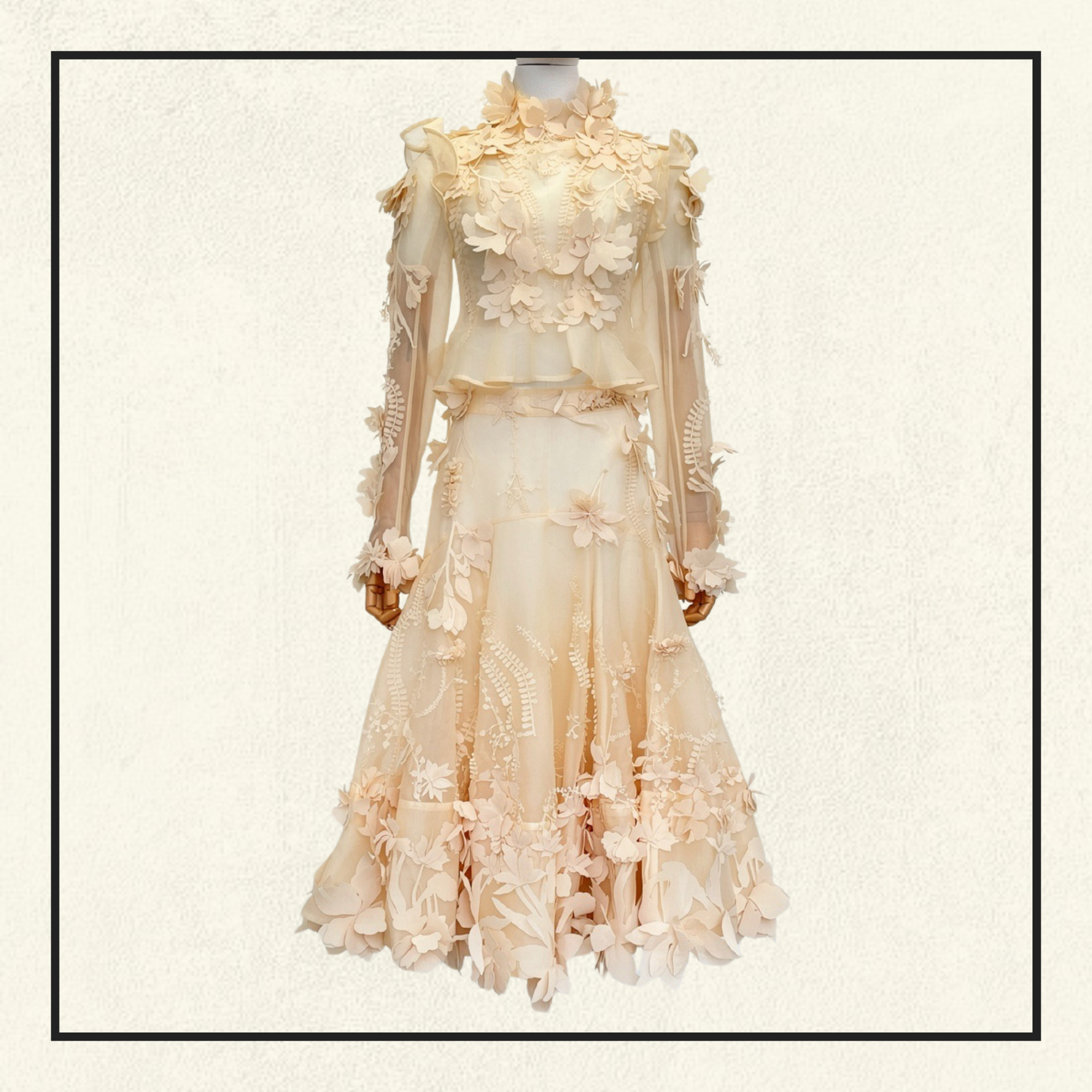 HYPNOTIC FLORAL APPLIQUÉ SILK BLOUSE & SKIRT