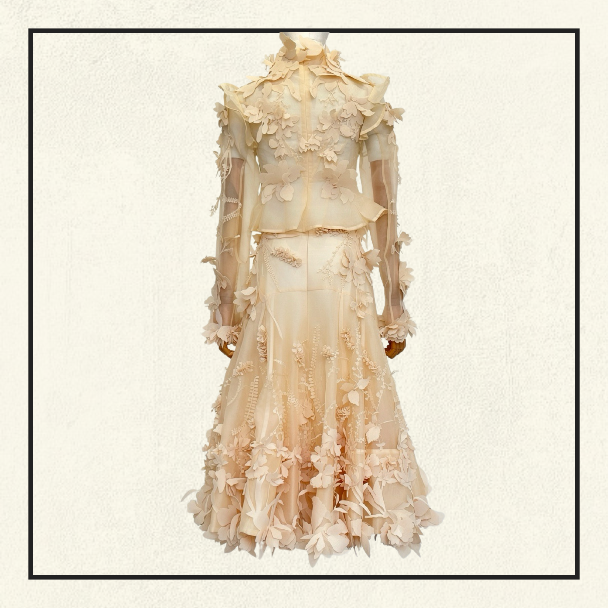 HYPNOTIC FLORAL APPLIQUÉ SILK BLOUSE & SKIRT