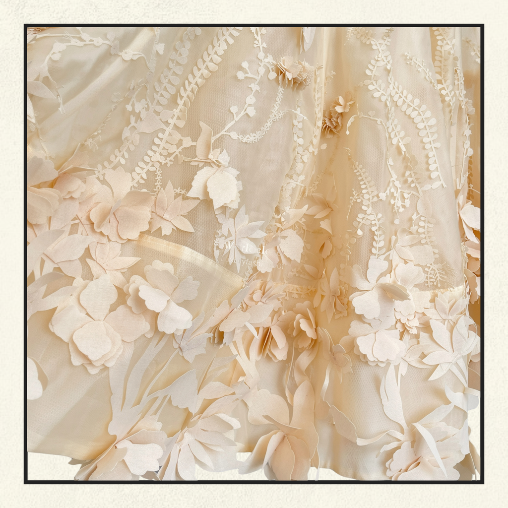 HYPNOTIC FLORAL APPLIQUÉ SILK BLOUSE & SKIRT