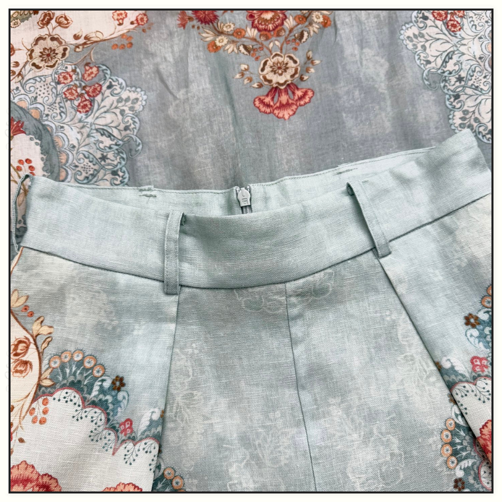 DAYLIGHT BLOUSE & SHORT