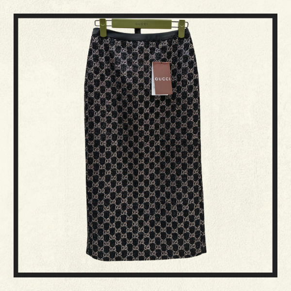 CRYSTAL EMBELLISHED TOP & PENCIL SKIRT