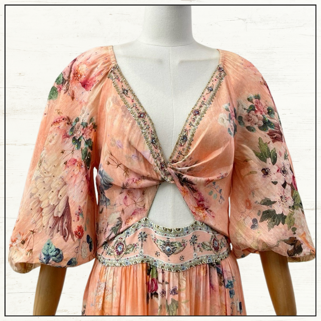 TIERED PUFF SLEEVE DRESS