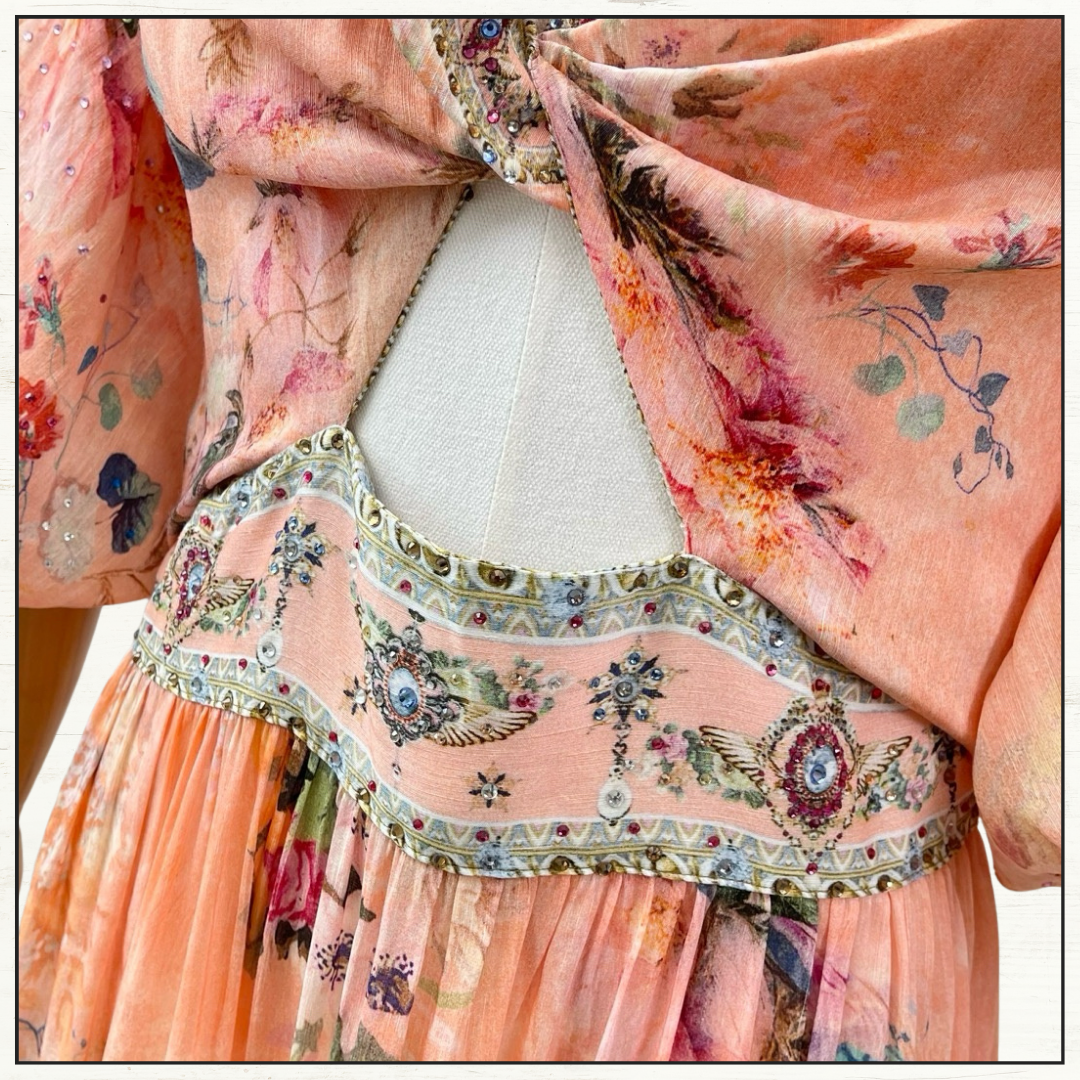 TIERED PUFF SLEEVE DRESS