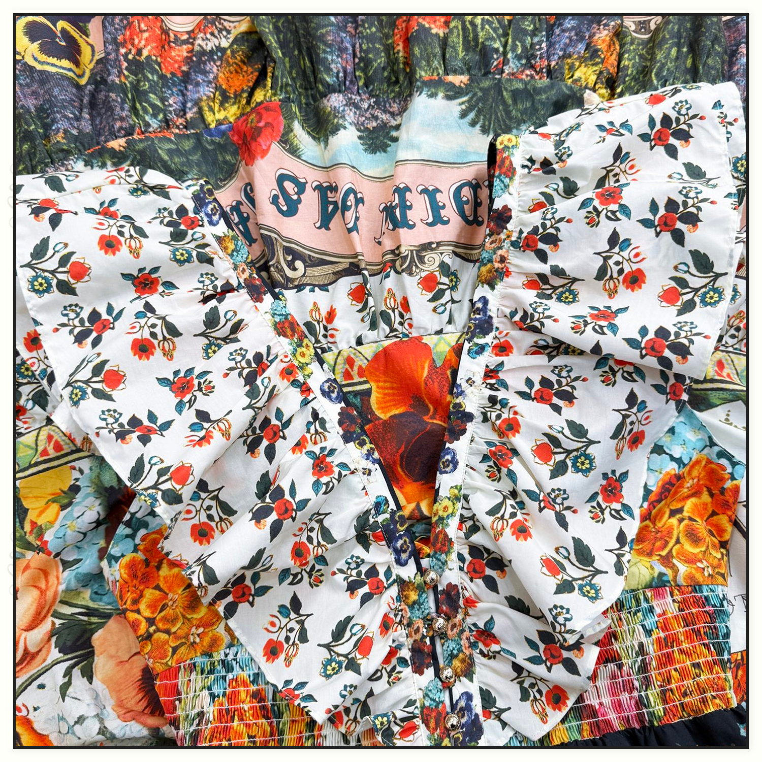 TIERED DRESS WITH NECK FRILL