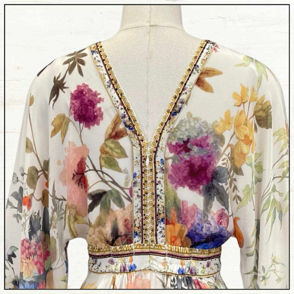 GATHERED KIMONO DRESS