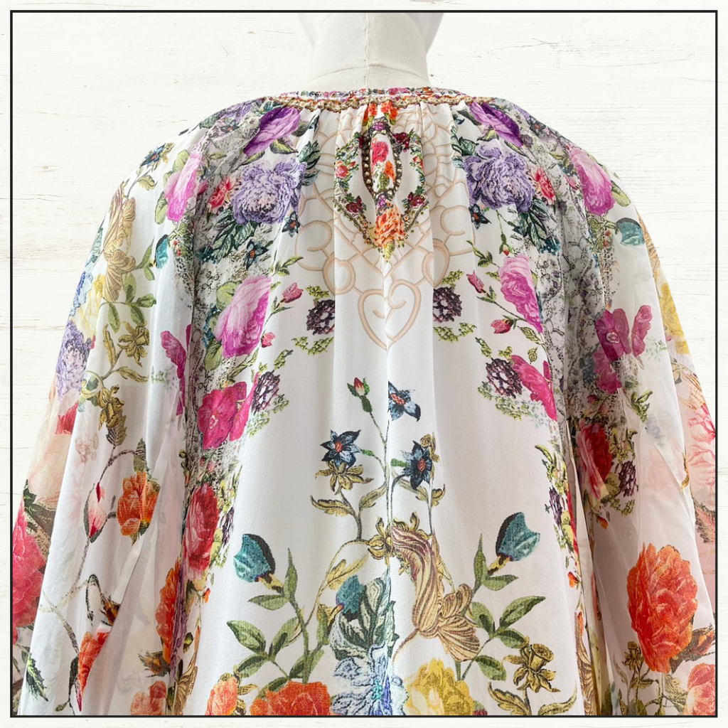 V NECK WITH BLOUSON SLEEVE DRESS