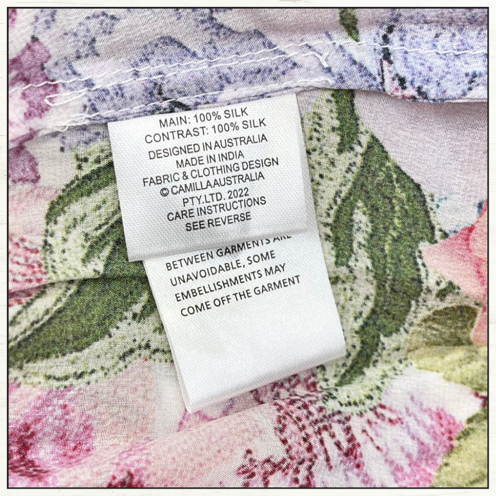 V NECK WITH BLOUSON SLEEVE DRESS