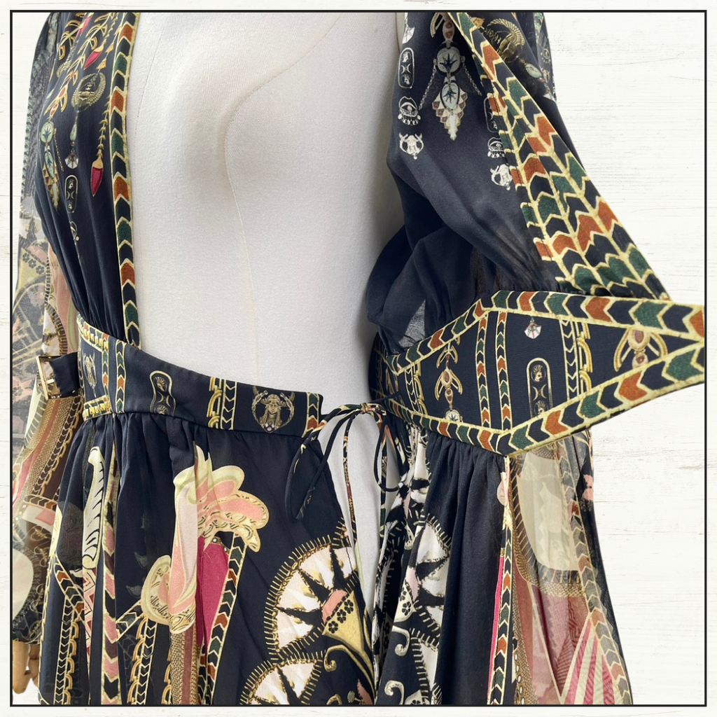 PEAKED WAISTBAND LONG DRESS