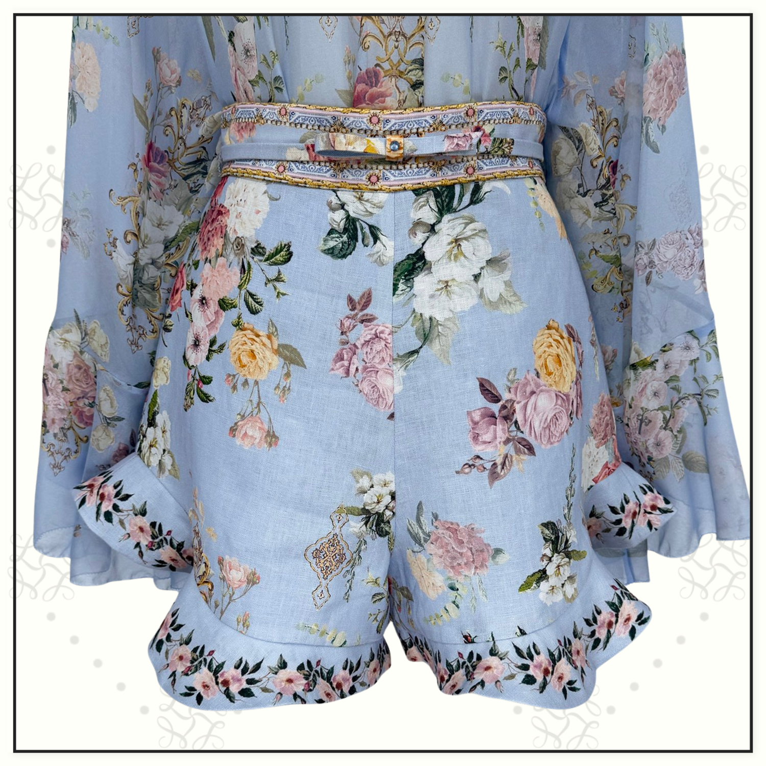 RUFFLED TOP WITH SHORTS