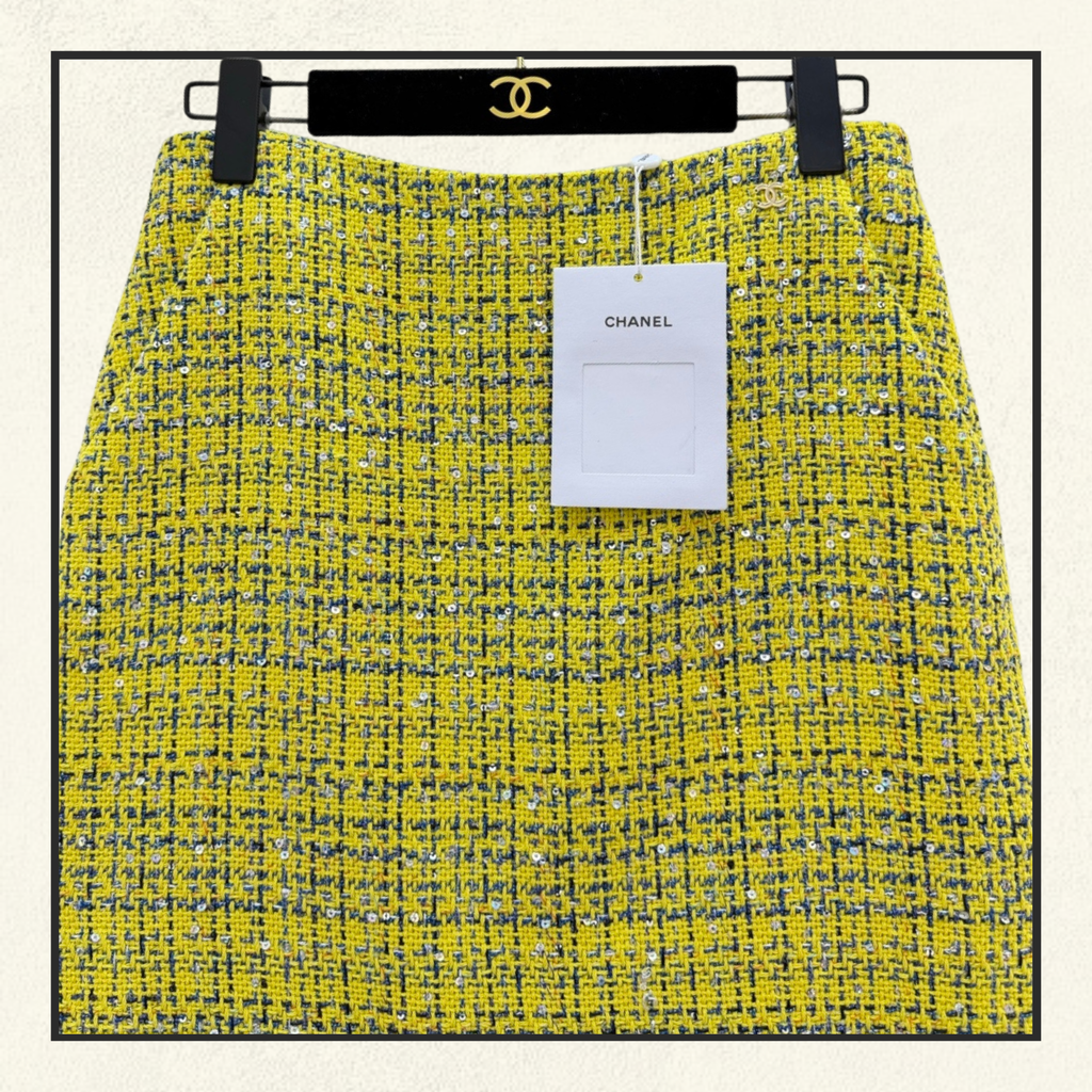 TWEED JACKET & MIDI SKIRT