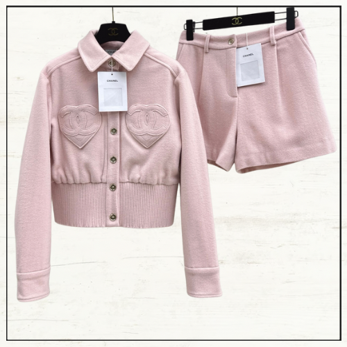 WOOL & CASHMERE PINK JACKET & SHORTS