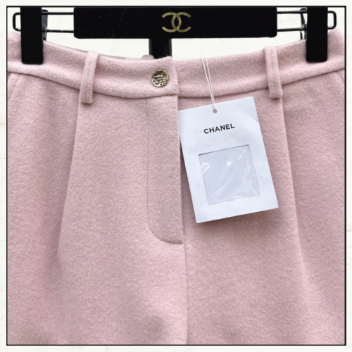 WOOL & CASHMERE PINK JACKET & SHORTS