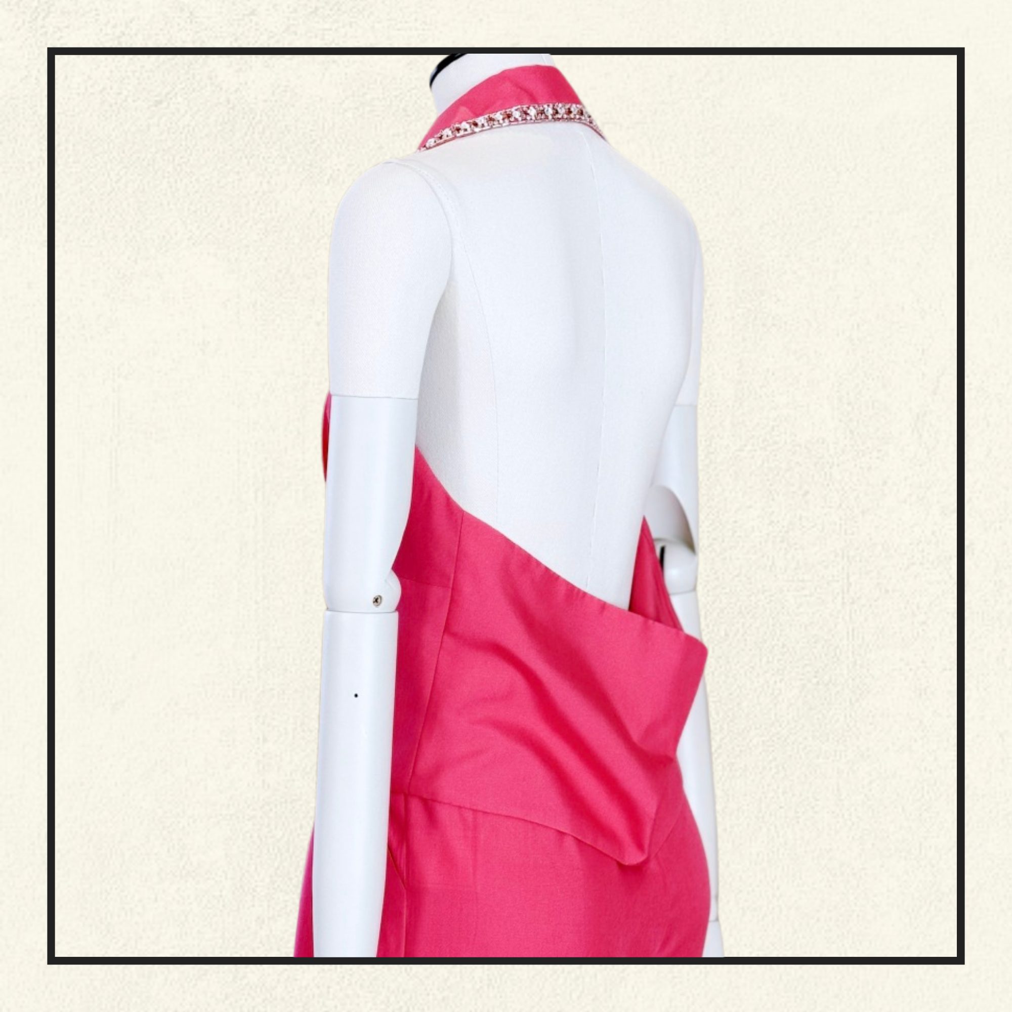 BACKLESS SILK EMBROIDERED TOP