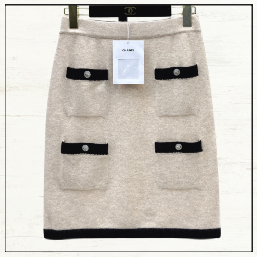 WOOL & CASHMERE SWEATER & SKIRT