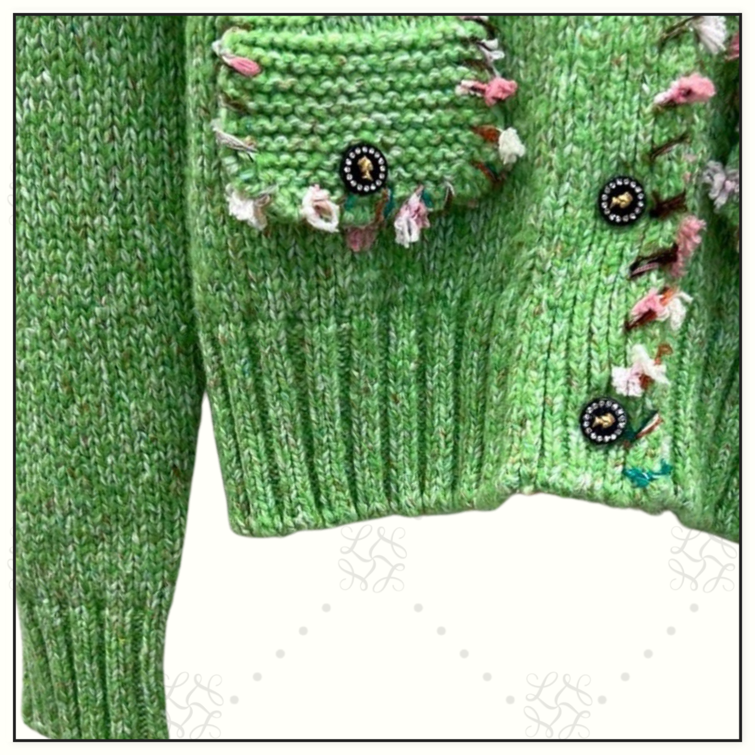 KNIT SWEATER