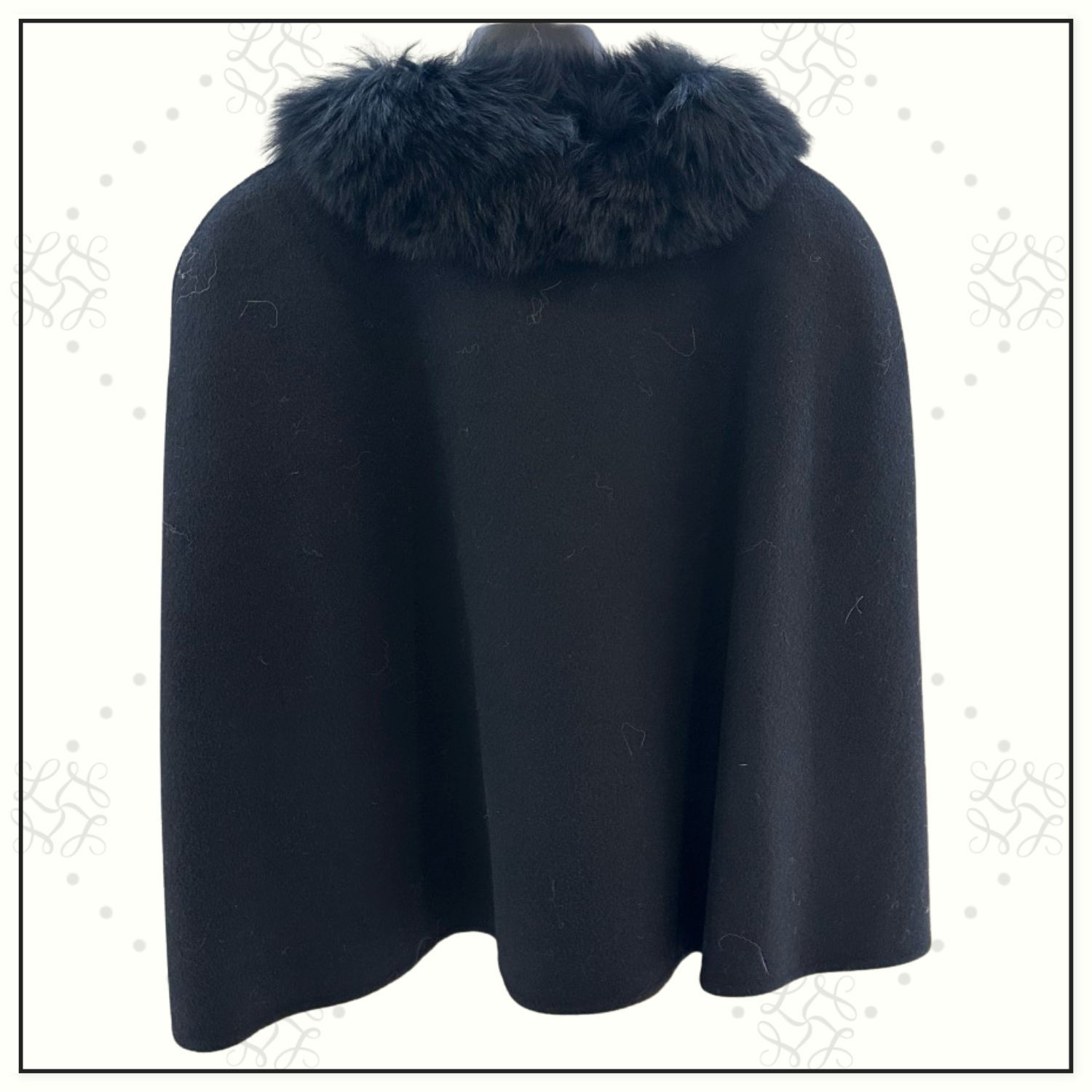 CASHMERE CAPE WITH FOX FUR COLLAR