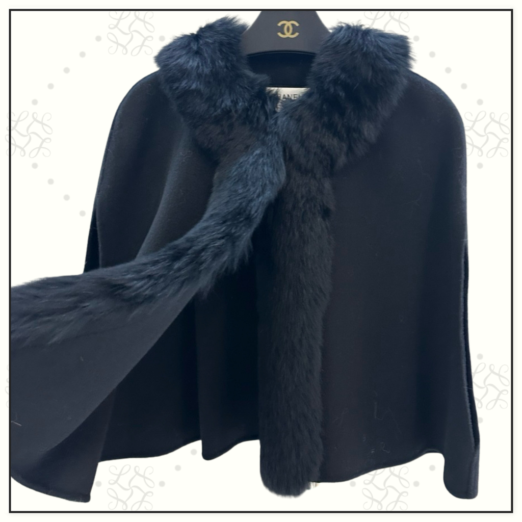 CASHMERE CAPE WITH FOX FUR COLLAR