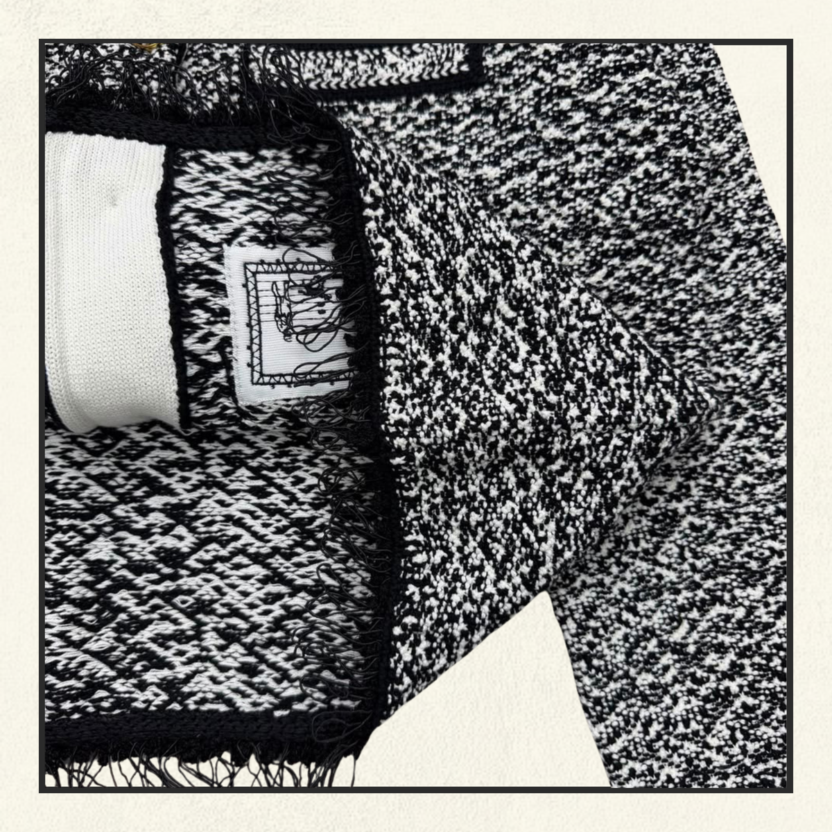 TWEED JACKET