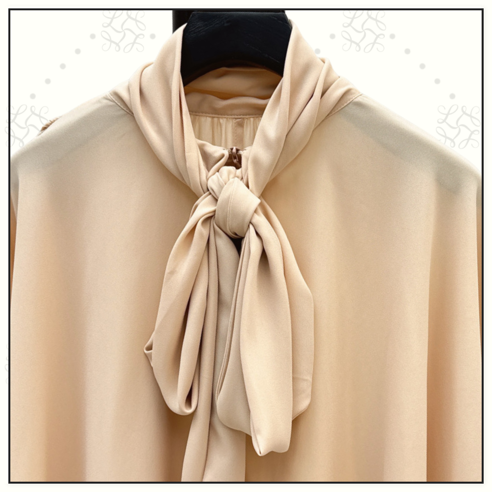 SILK TIE NECK BLOUSE