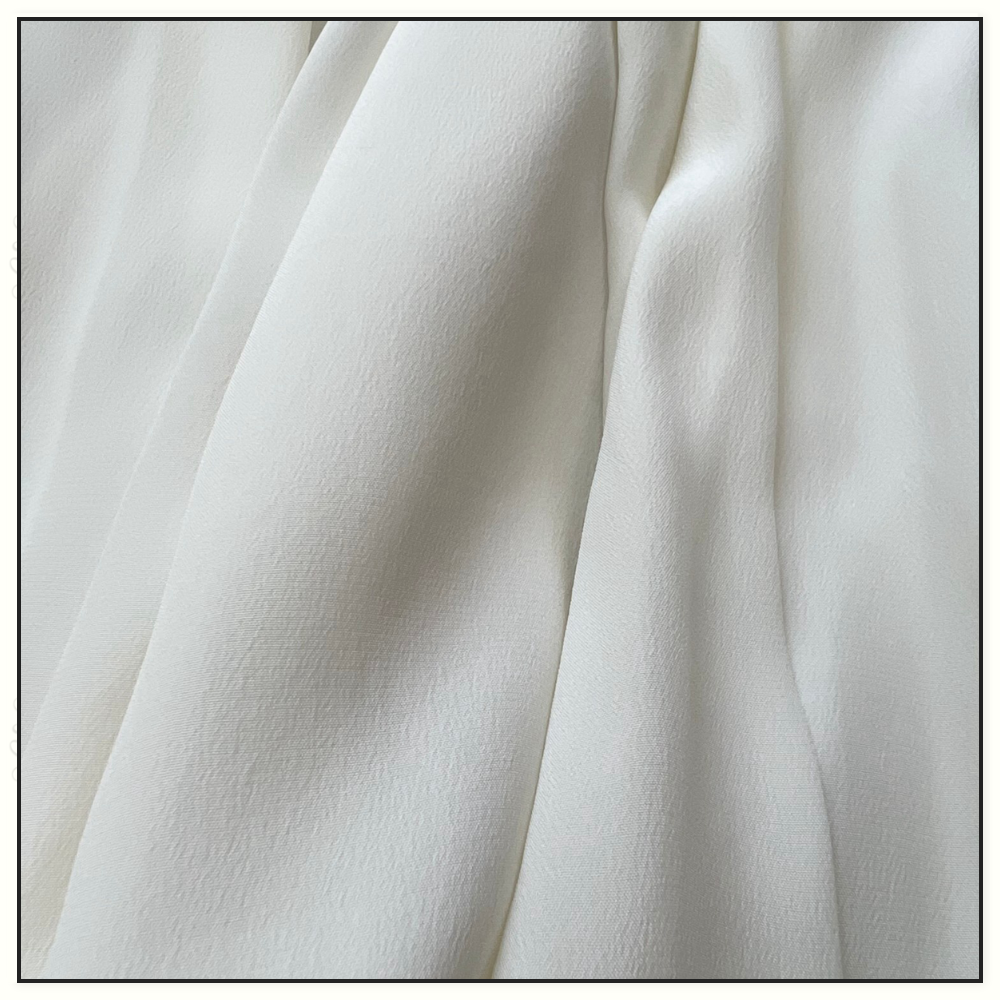 MIA SHIRT WITH BOW IN SILK CRÊPE AND ACETATE