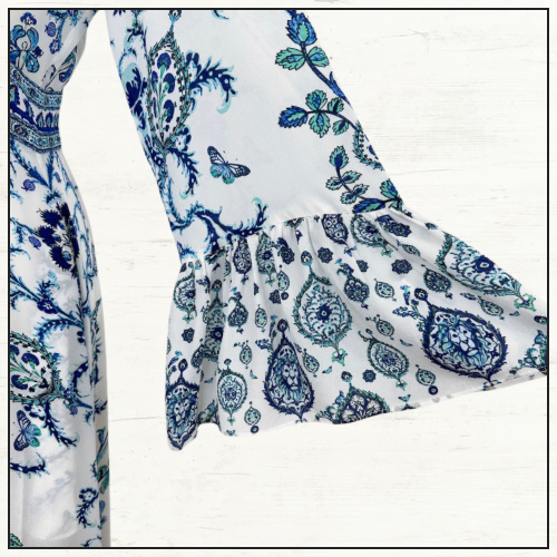 SHAPED WAISTBAND DRESS WITH RUFFLE SLEEVE