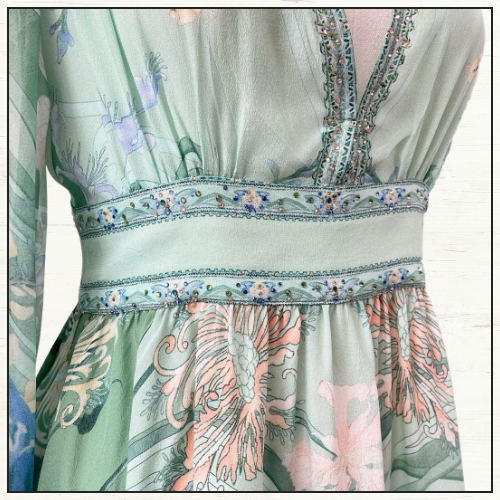 SHORT DRESS WITH BLOUSON SLEEVE