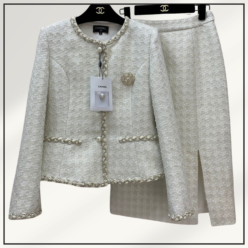 TWEED JACKET & SKIRT SET