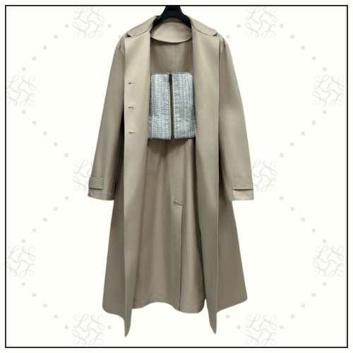 TRENCH COAT WITH INTEGRATED CORSET