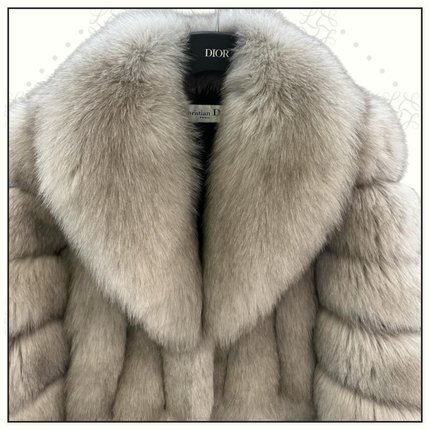 FOX FUR SHORT JACKET