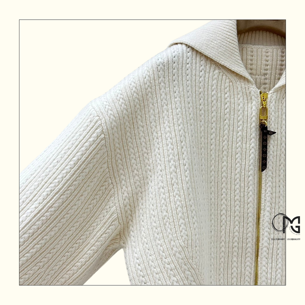 CROPPED RIB KNIT SWEATER