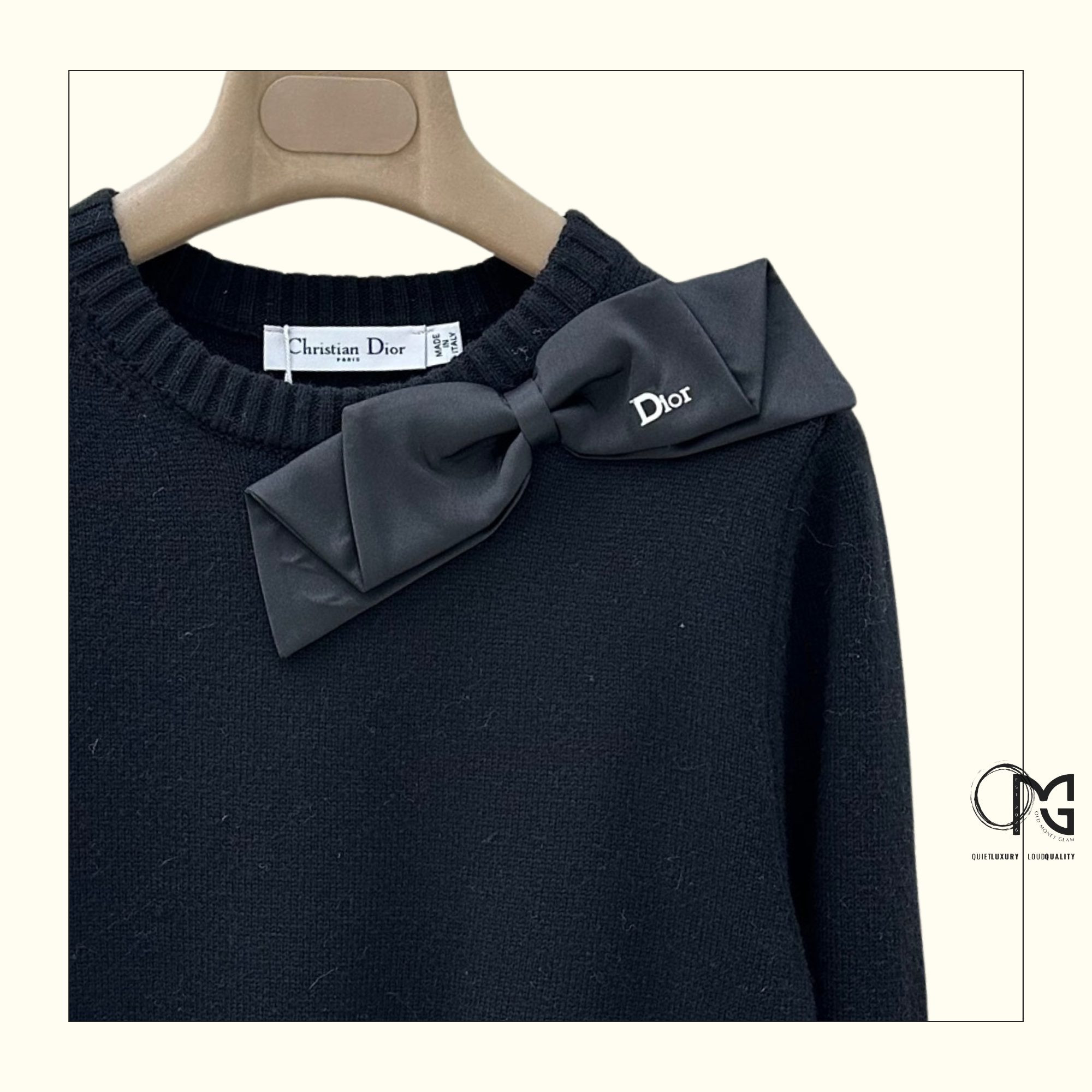 WOOL KNIT SWEATER