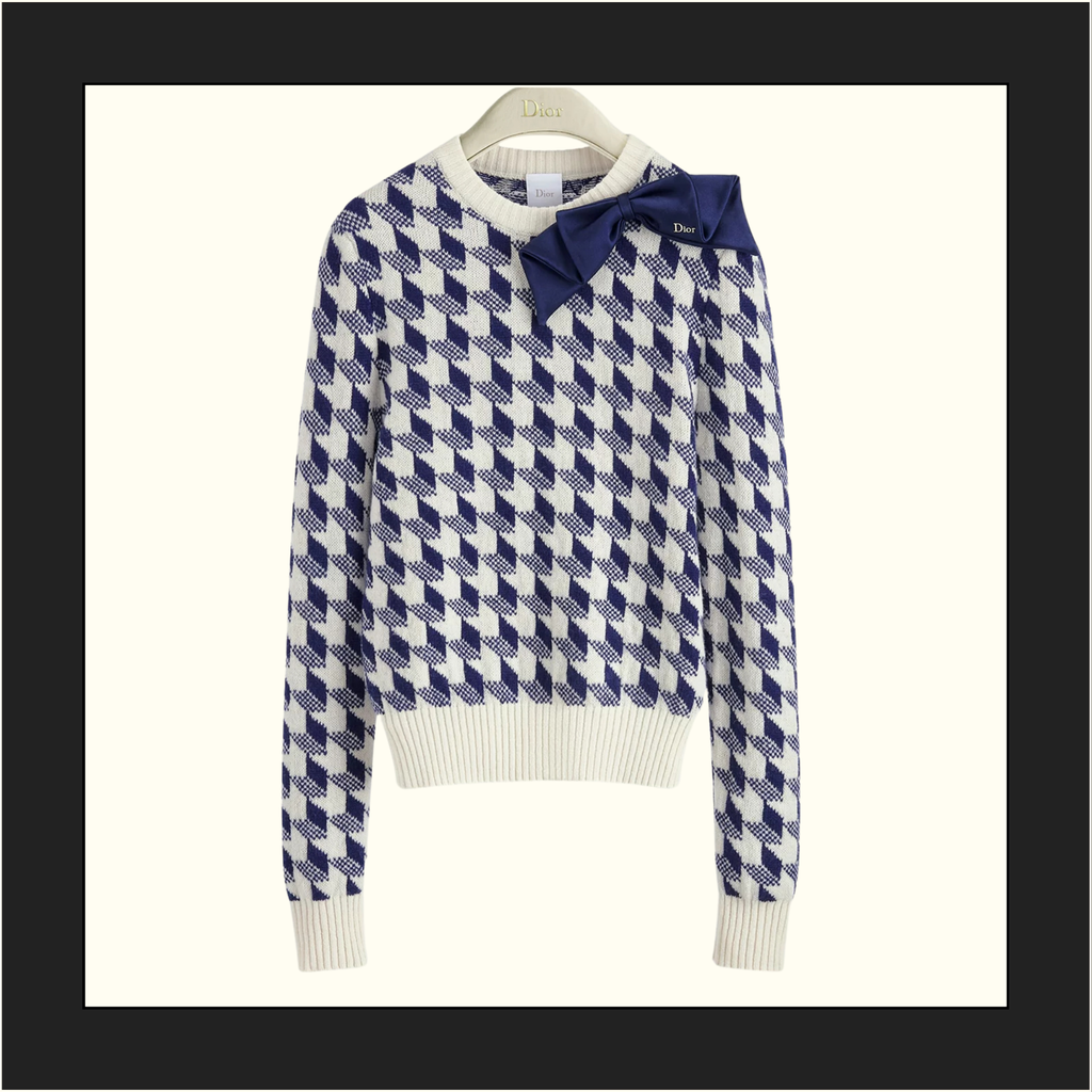WOOL KNIT SWEATER