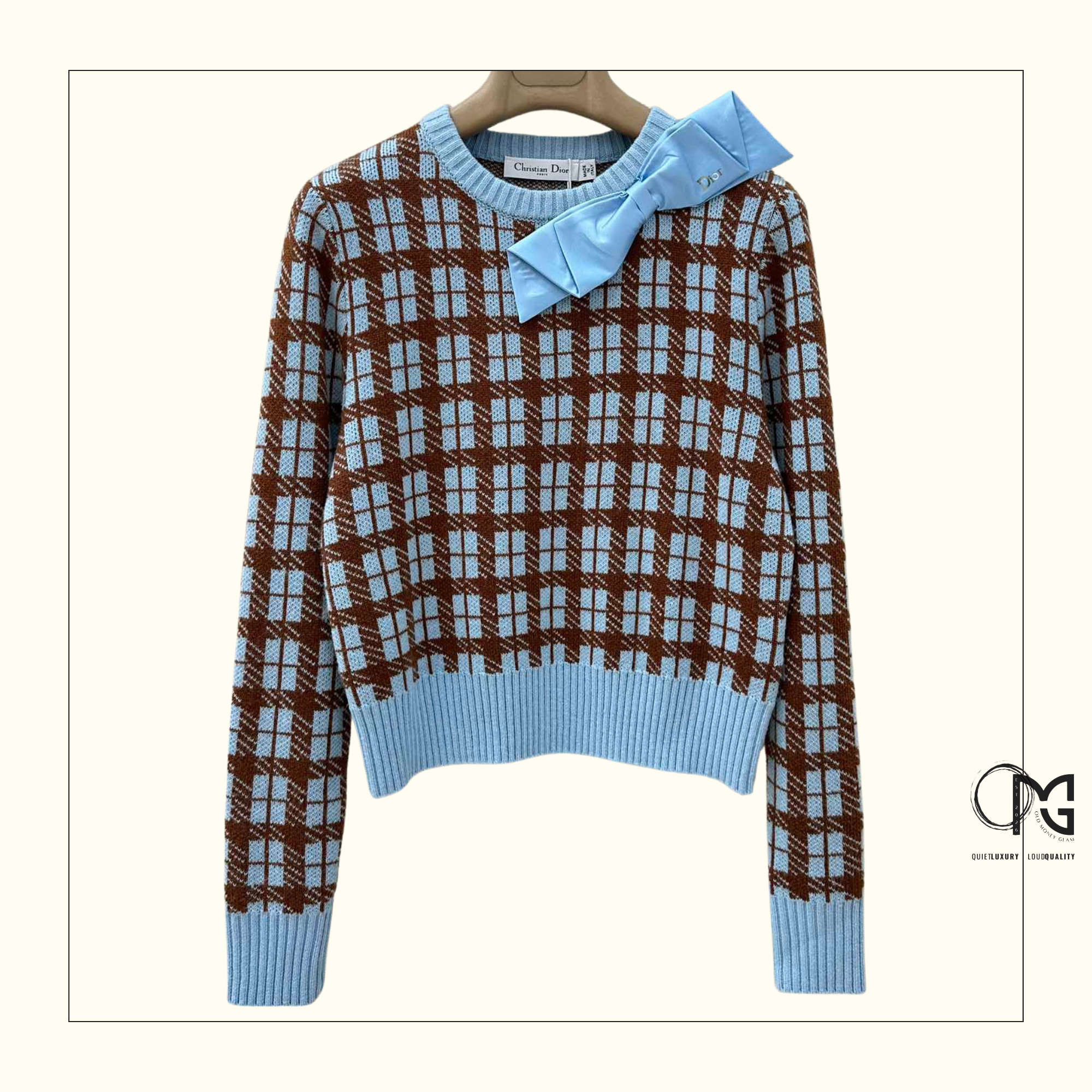 WOOL KNIT SWEATER