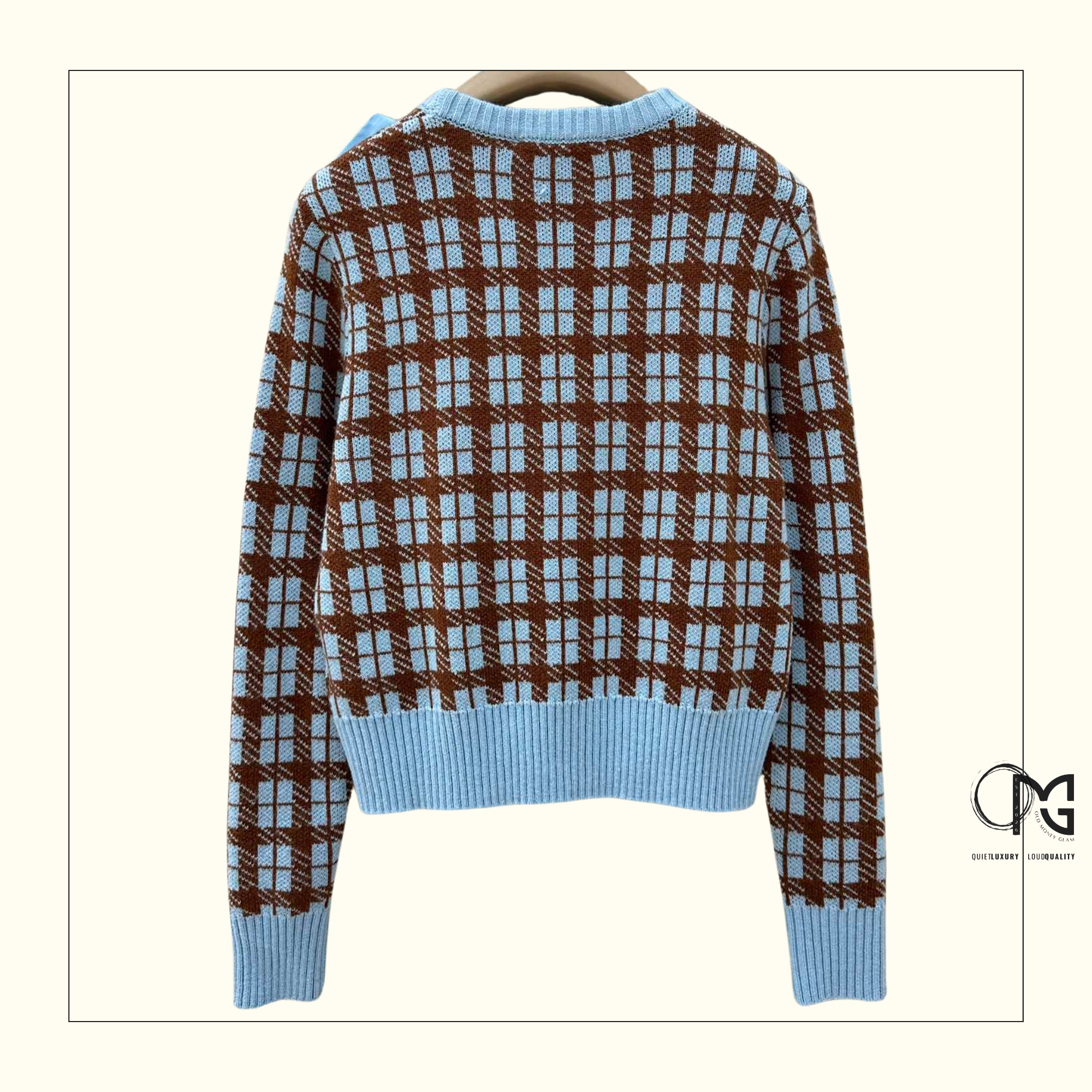 WOOL KNIT SWEATER