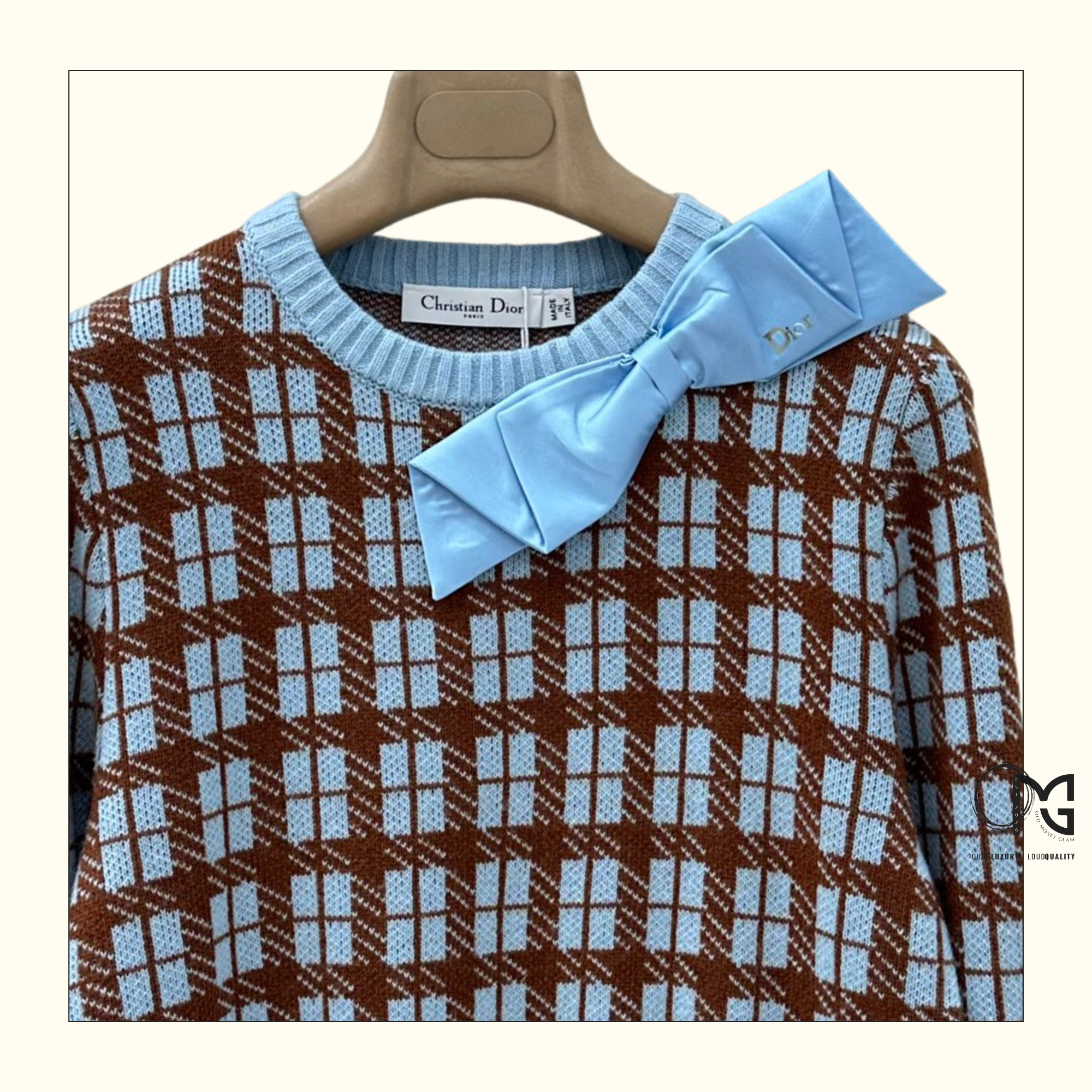 WOOL KNIT SWEATER