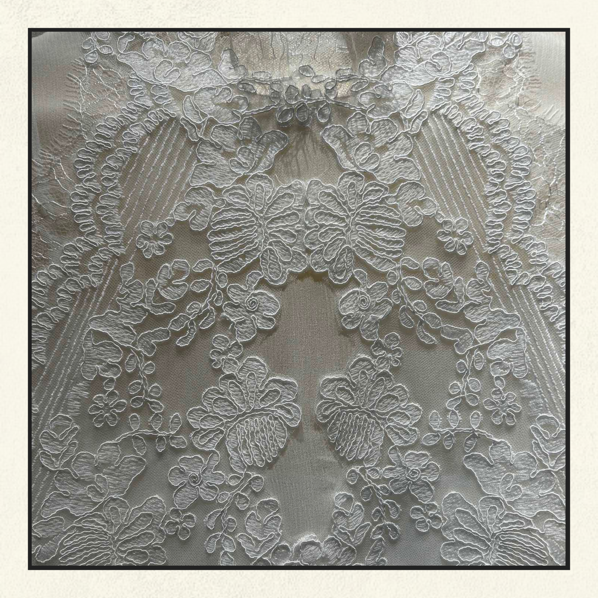 LACE EMBROIDERED DETAILS BLOUSE