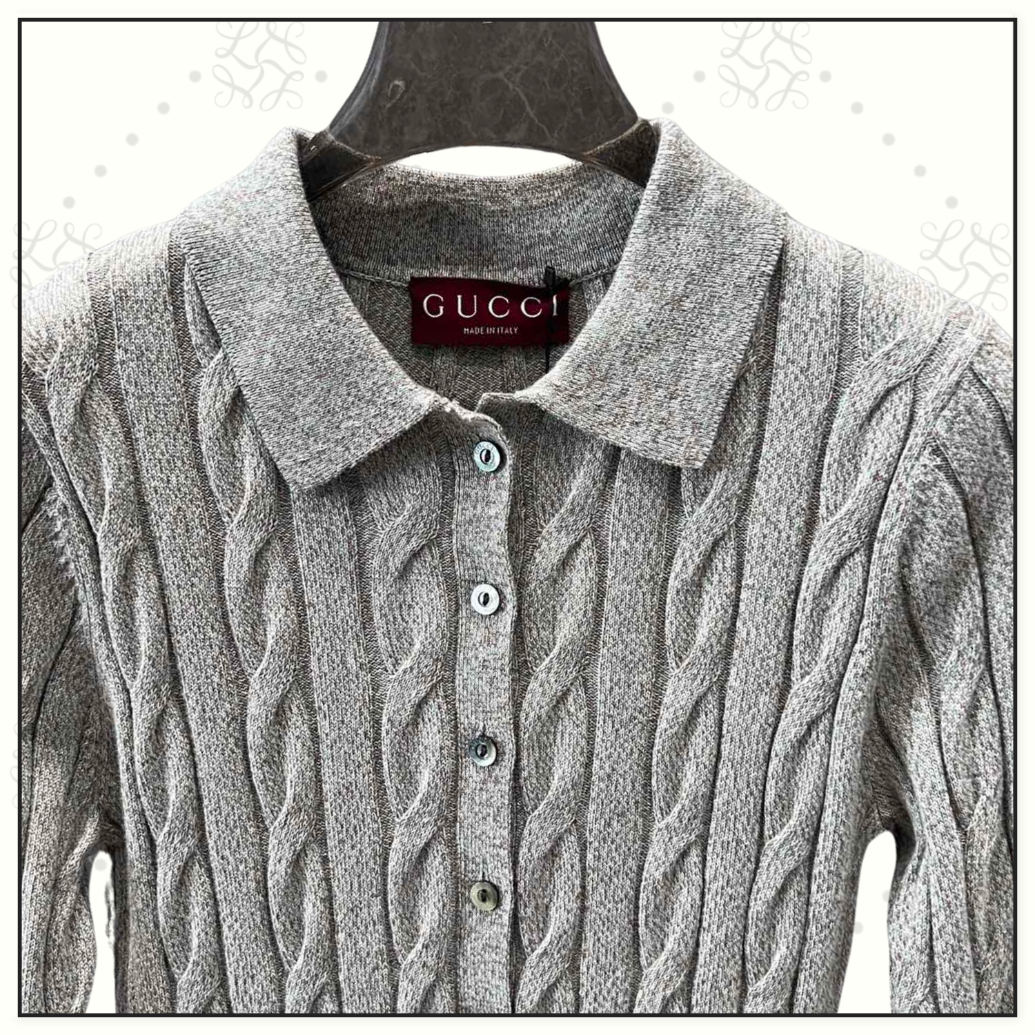 RIBBED TRIM CABLE KNIT TOP