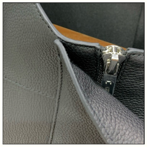 CHEVRE LEATHER JACKET & LEATHER SHORTS