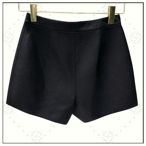 CHEVRE LEATHER JACKET & LEATHER SHORTS