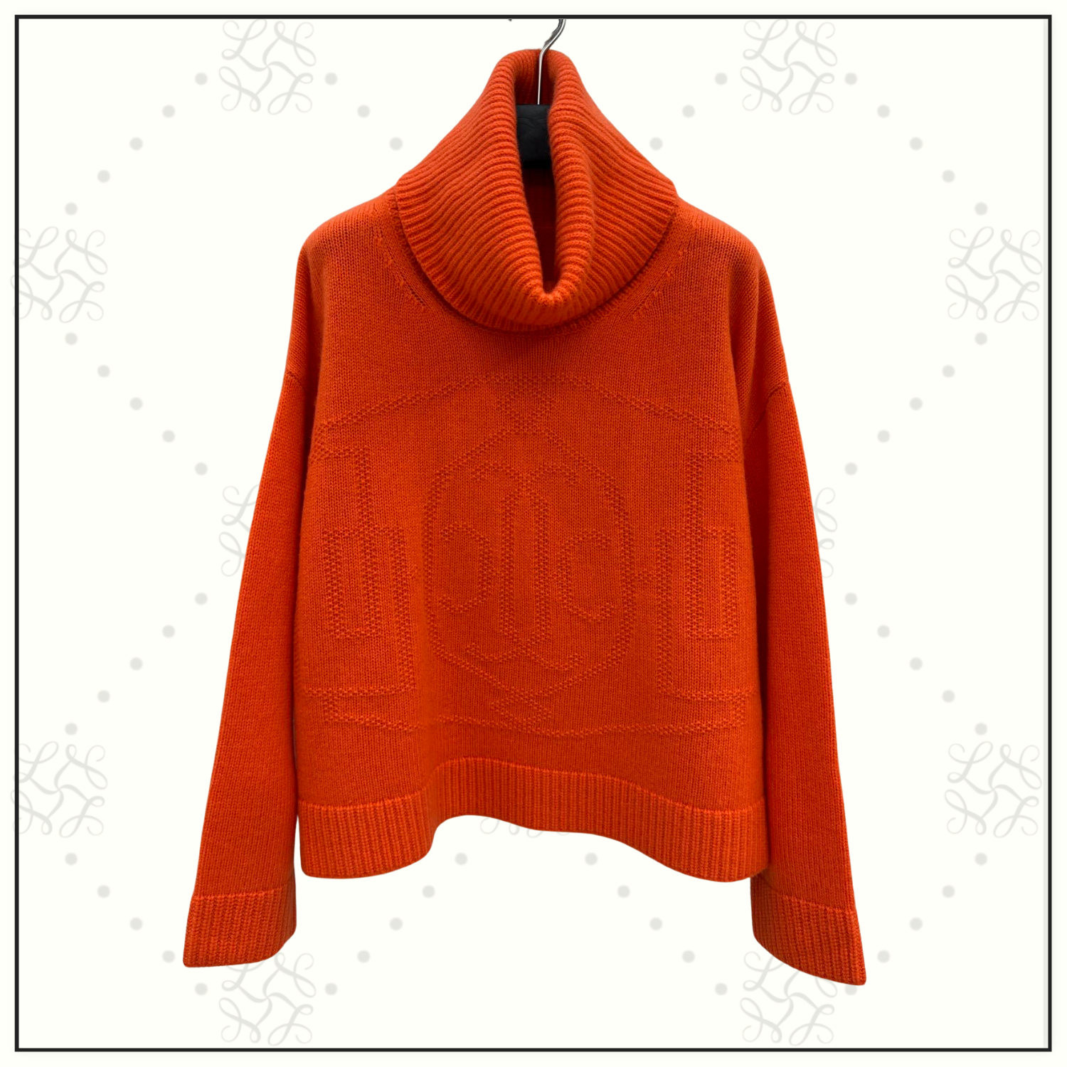 CASHMERE H LIFT SWEATER